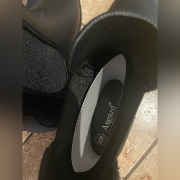 Asgard size 10 / 41 black Women's Ankle Rain Boots Waterproof Chelsea Boots ☔️ - Picture 9 of 10